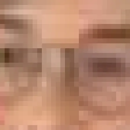 התקרבות לעיניים: רק ריבועי צבע גדולים
